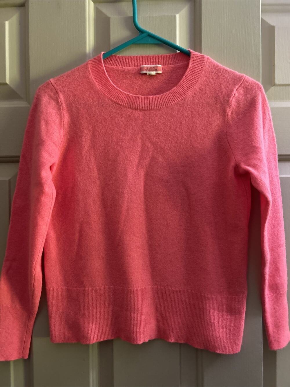 J. Crew Cashmere Classic-Fit Crewneck Sweater BA400 Pink Sz XS - Picture 1 of 6